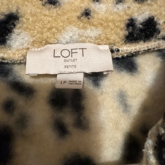 Large petite heavy weight quarter zip pull over - Picture 3 of 3